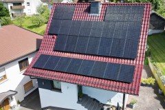 11,2 kWp Anlage mit einem 10,2 kWh Speicher 